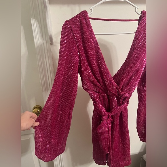 FINAL PRICE HELLO MOLLY STATIC MEMORY SEQUIN DRESS PINK - Picture 4 of 10